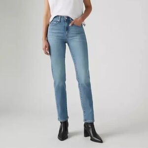 Levi's Straight Leg Blue Jeans